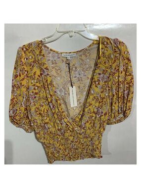 Cupcakes & Cashmere Top Smocked Floral Blouson Balloon Sleeve Yellow Small nwt